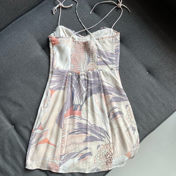 Aritzia Wilfred Fable Coral Floral Pattern Shoulder Tie Strap Mini Dress - Picture 4 of 4